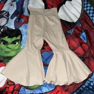 4 pair of baby girl bottoms
